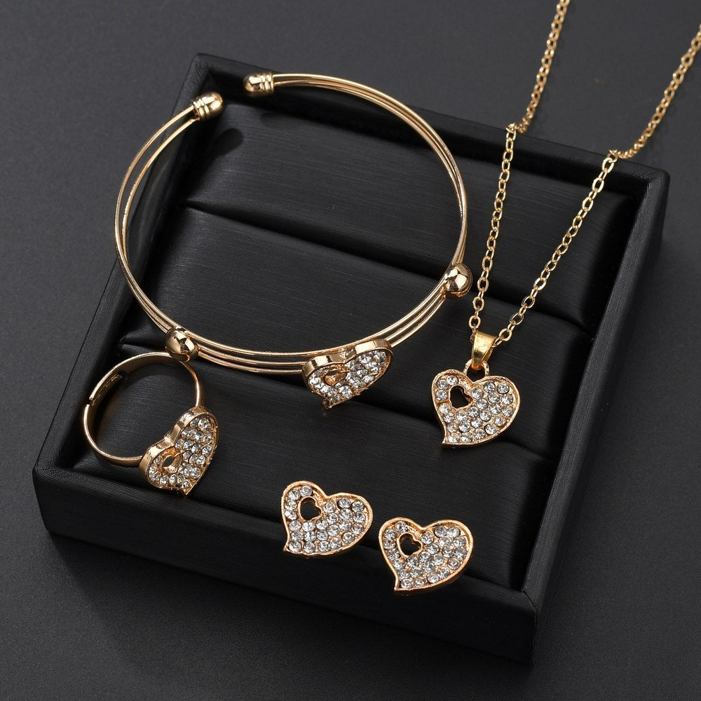       Love Jewelry Set – BEAUTY NET