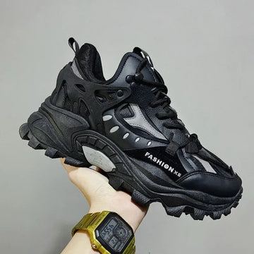 Luxury Men’s Vulcanized Shoes – Chunky Sneakers, High-Fashion Black Stylish Running Footwear