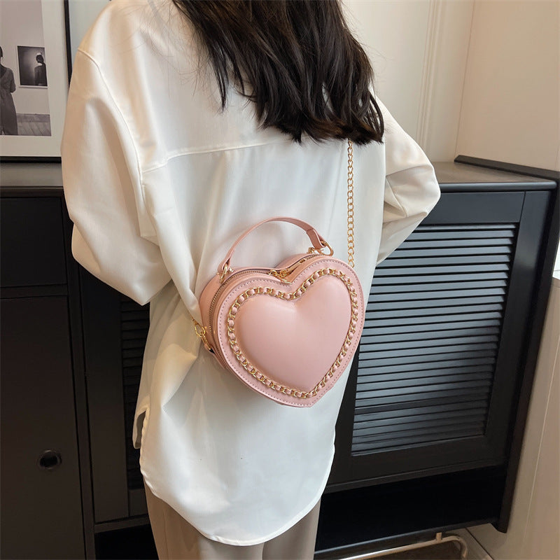 Women's Fashion Love-Shaped Large Capacity Chain Shoulder Messenger Bag