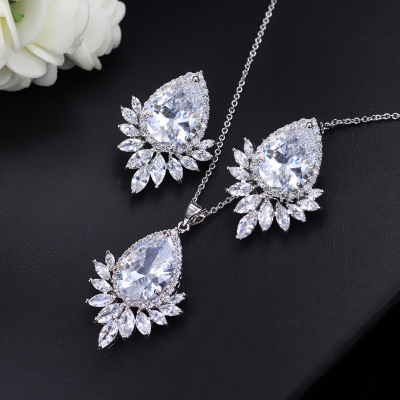 AAA Jewelry Chain: Bridal Banquet Dinner Jewelry Set