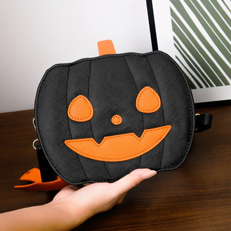 2024 Halloween Bags: Funny Pumpkin Cartoon Shoulder Crossbody Bag with Bat - Personalized Creative Female Bag