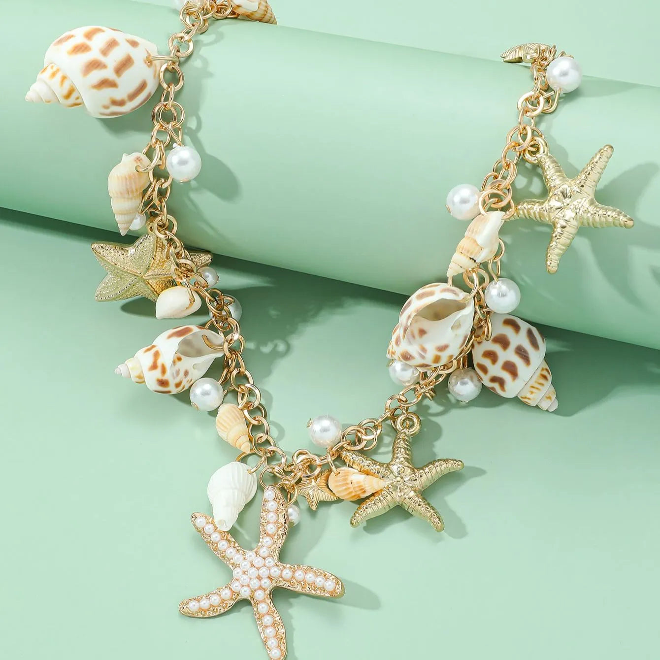 Vacation Style Ocean Series Shell and Starfish Imitation Pearl Necklace: Women's Leisure Party Exaggerated Shell Necklace