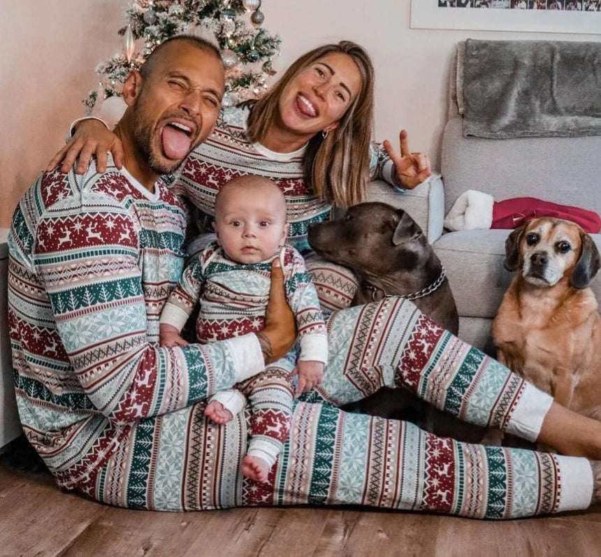 Matching Family Christmas Pajama Set – Festive Sleepwear for Adults, Kids, and Babies