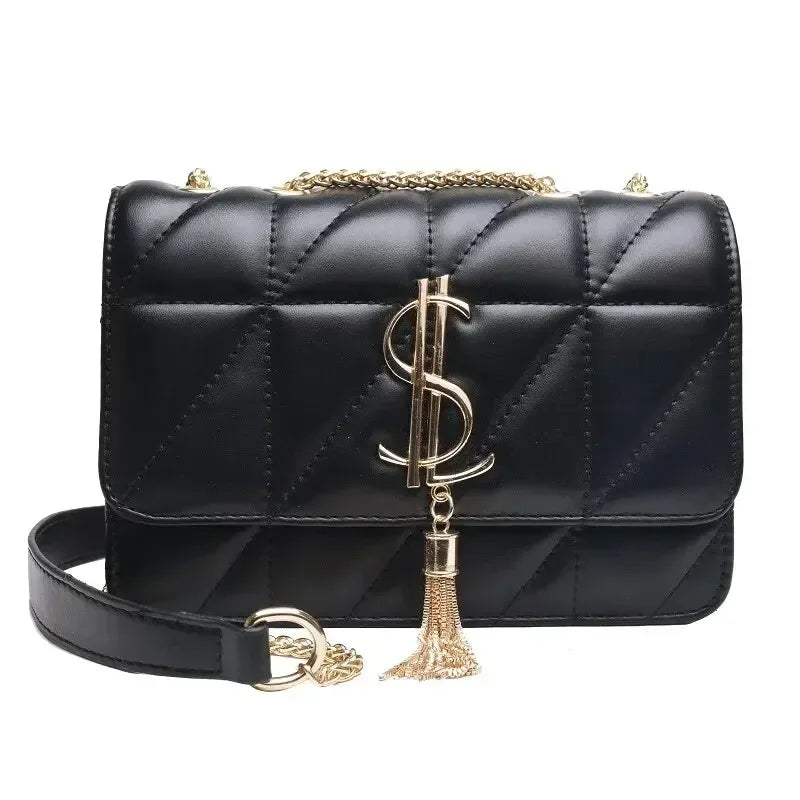 Stylish Oblique Straddle Handbag with One Shoulder Chain: Simple Yet Sophisticated