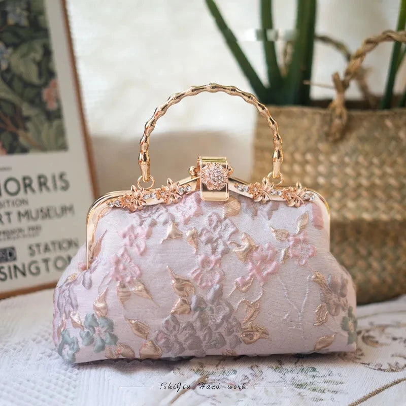 Vintage Fashion Wedding Bag: Floral Shell Lock Bags with Fringe Chain - Women's Shoulder Crossbody Bags and Handbag Purses