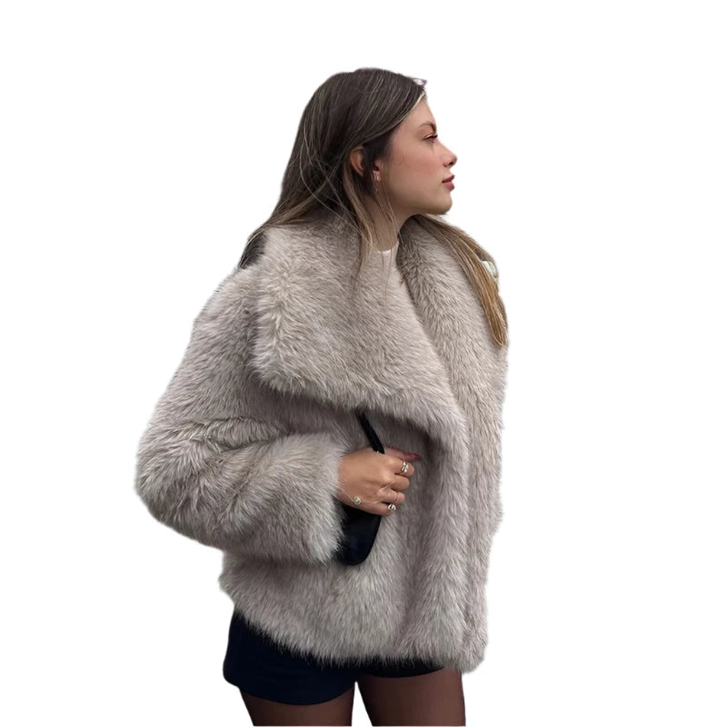 Luxury Gradient Faux Fox Fur Coat for Women – 2024 Winter Fashion with Big Fur Collar, Fluffy High Street Overcoat