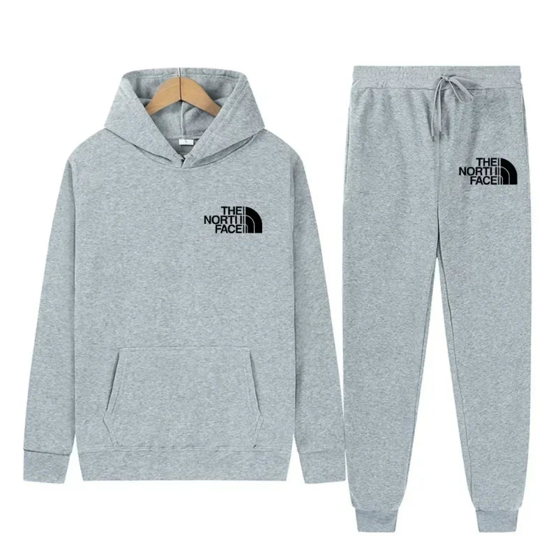 men’s winter casual outfit, men’s street style sportswear, men’s everyday activewear, men’s sporty outfit, men’s training suit, men’s jogging hoodie set, men’s cold weather sportswear, men’s casual outdoor outfit, men’s lounge wear set, men’s winter athleisure, men’s urban sportswear, men’s casual fitness wear,